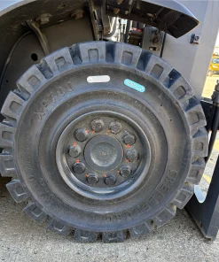 Produktbild frontal Trelleborg XP700 Staplerreifen