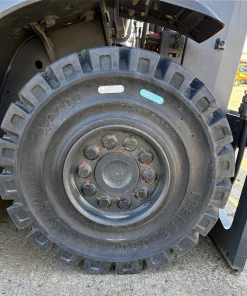 Produktbild frontal Trelleborg XP700 Staplerreifen